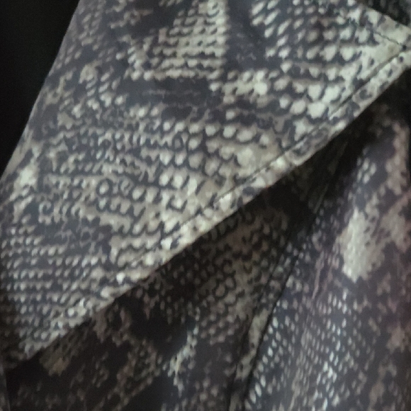 INC International Concepts Snake Print Trench Coat - Picture 3 of 11